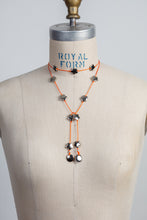 Lucky Flower Single Necklace Magenta
